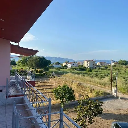 Pefki 6 Artemisio